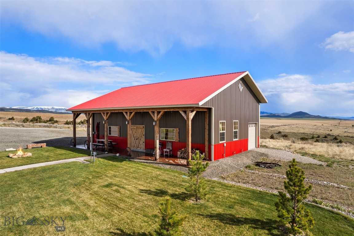 410833 Property Photo 31