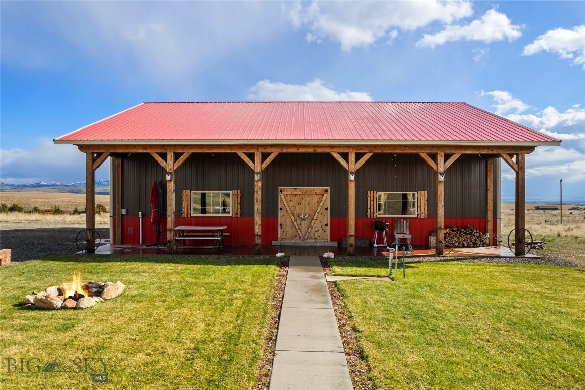 410833 Property Photo 32