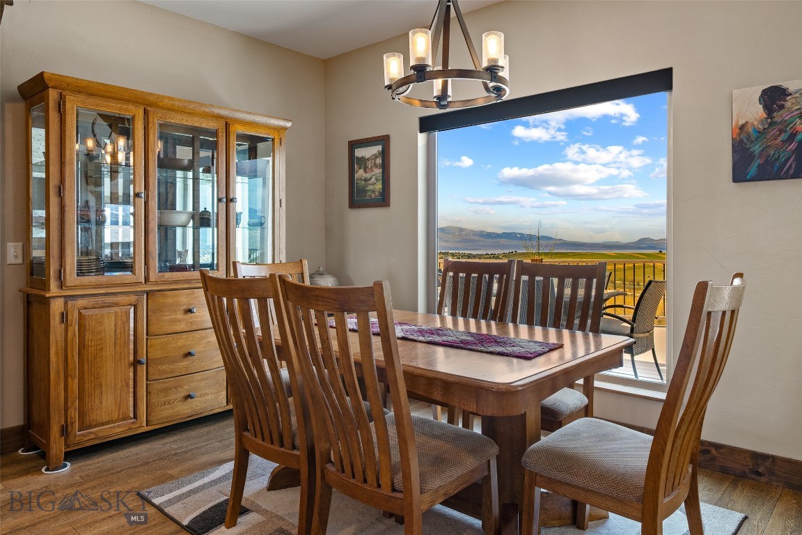 410833 Property Photo 90