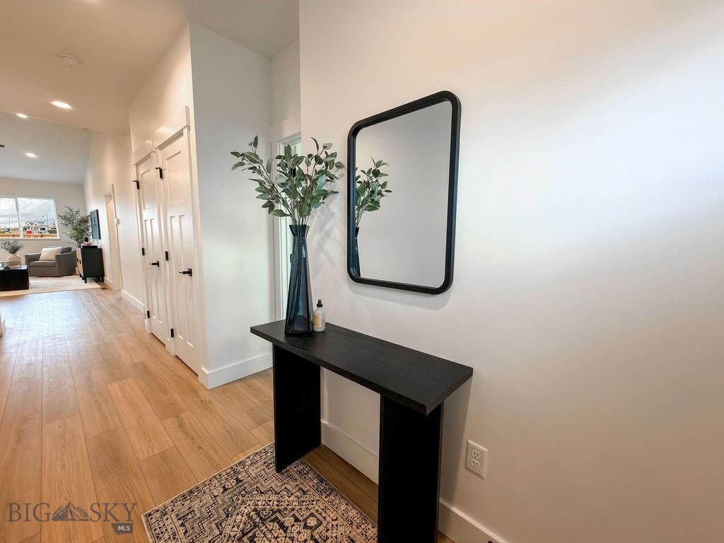 810 Accolade Loop Property Photo 4