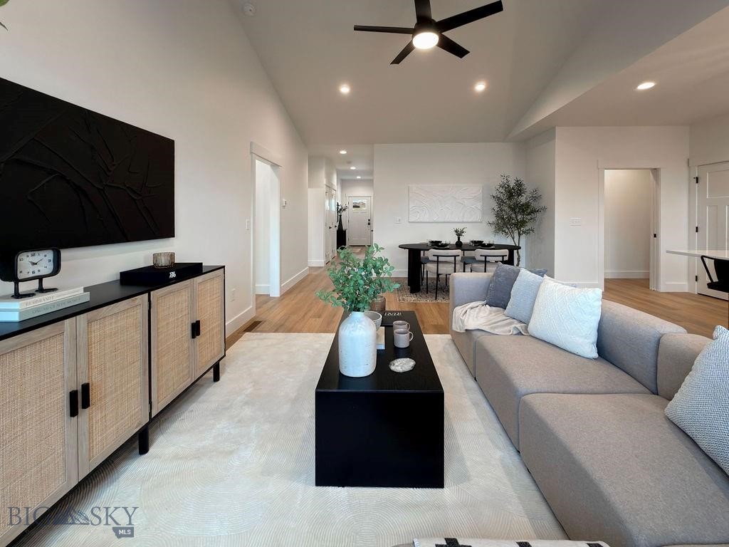810 Accolade Loop Property Photo 10