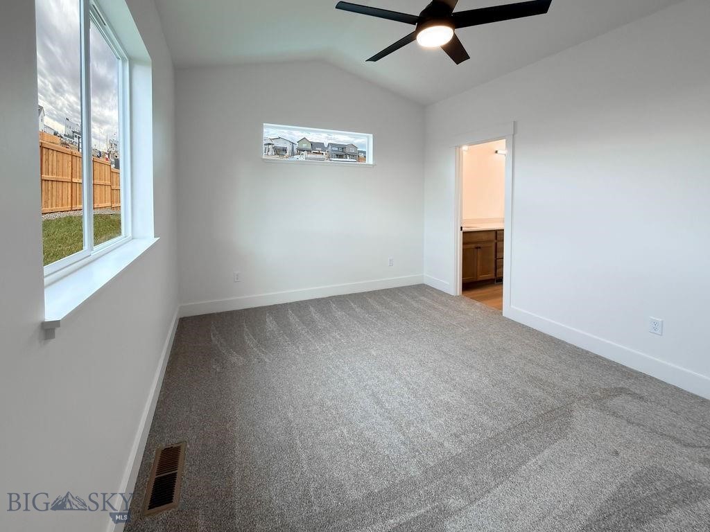 810 Accolade Loop Property Photo 32