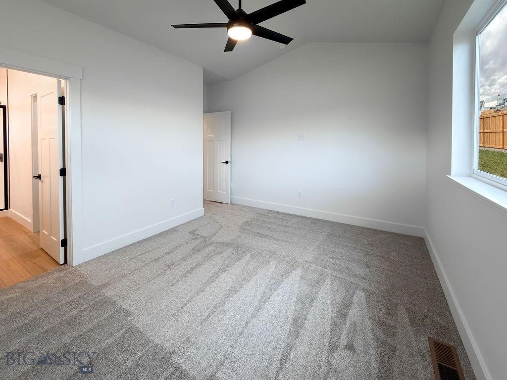 810 Accolade Loop Property Photo 33