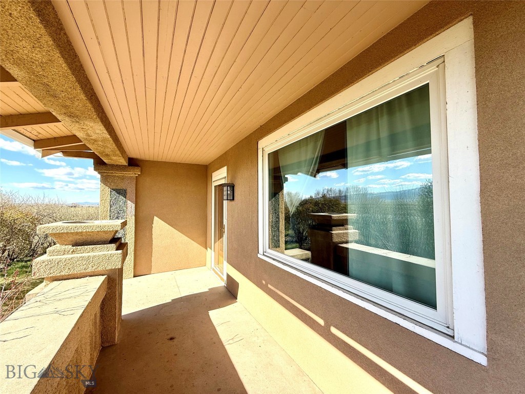 47 Tristan River Lane Property Photo 19