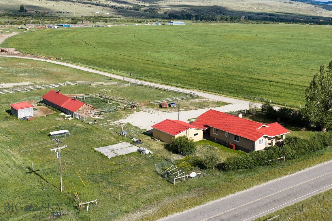 47 Tristan River Lane Property Photo 45