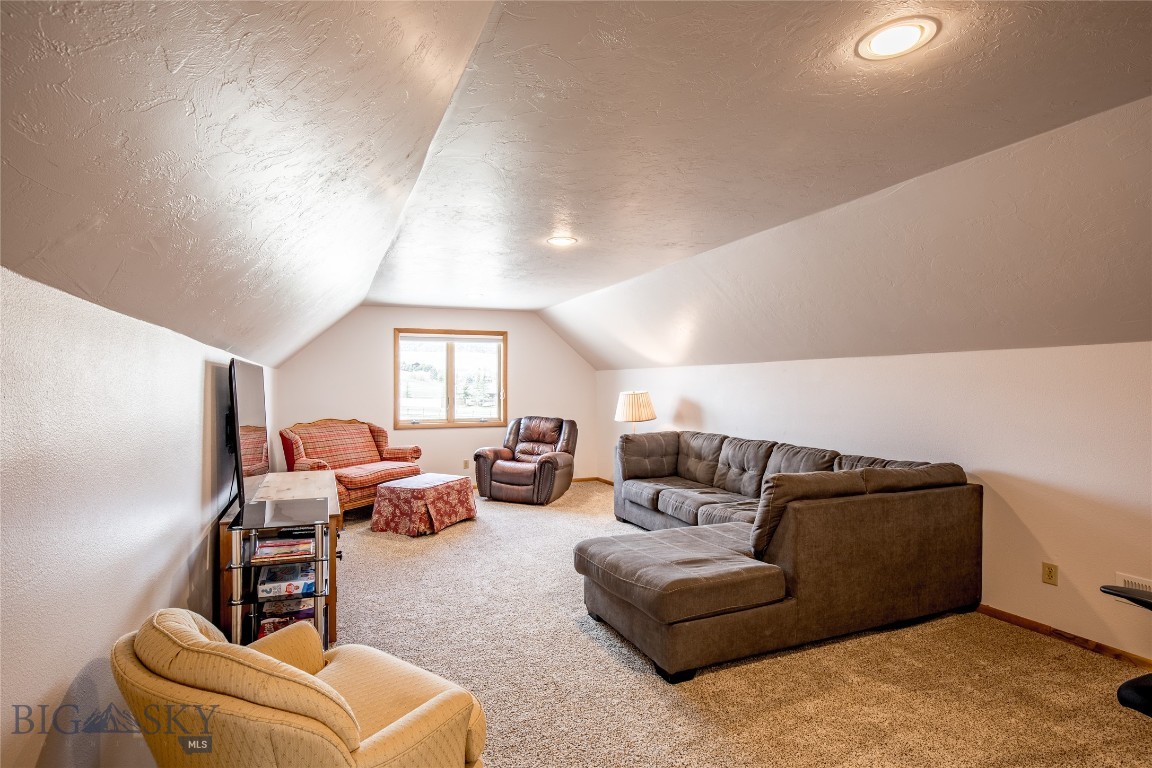 104 Antelope Meadows Road Property Photo 32