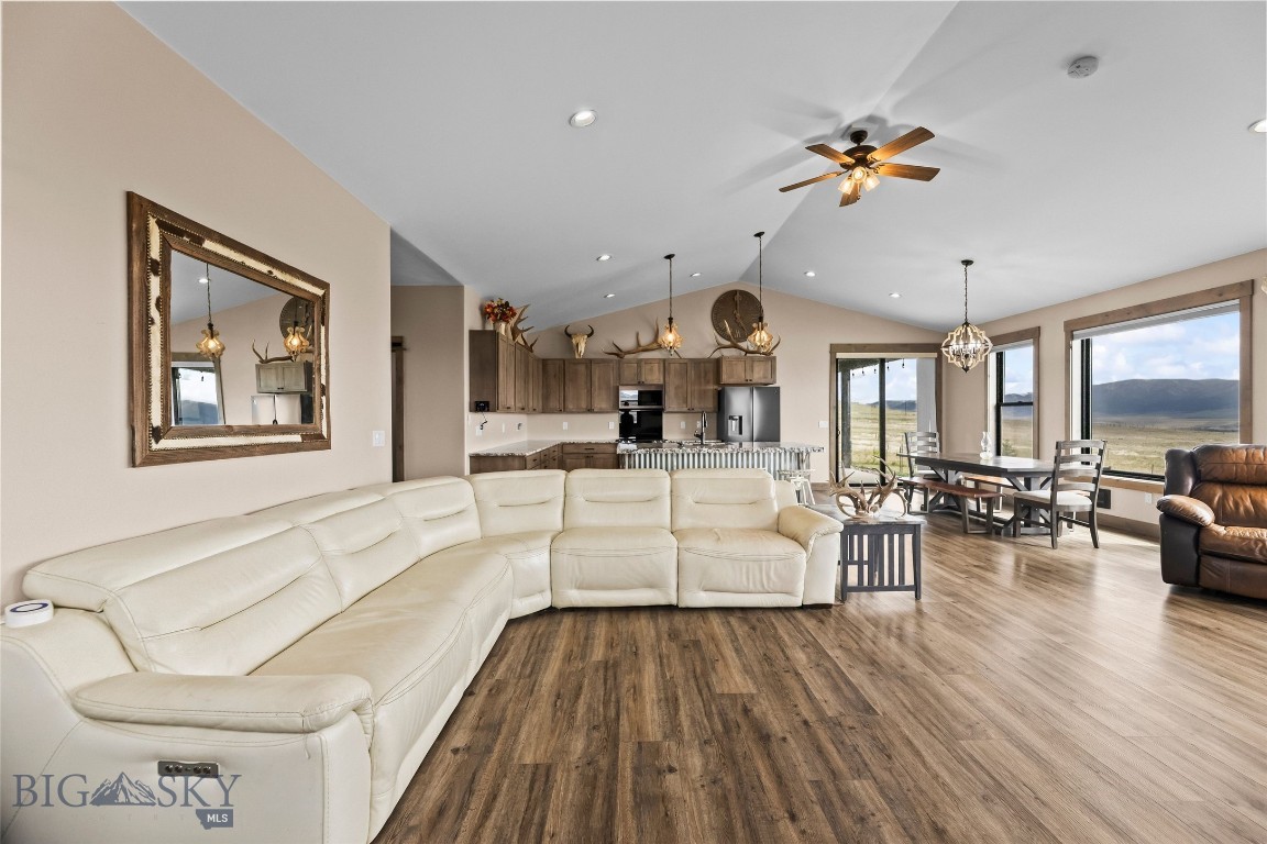 92 Depot Road Property Photo 8