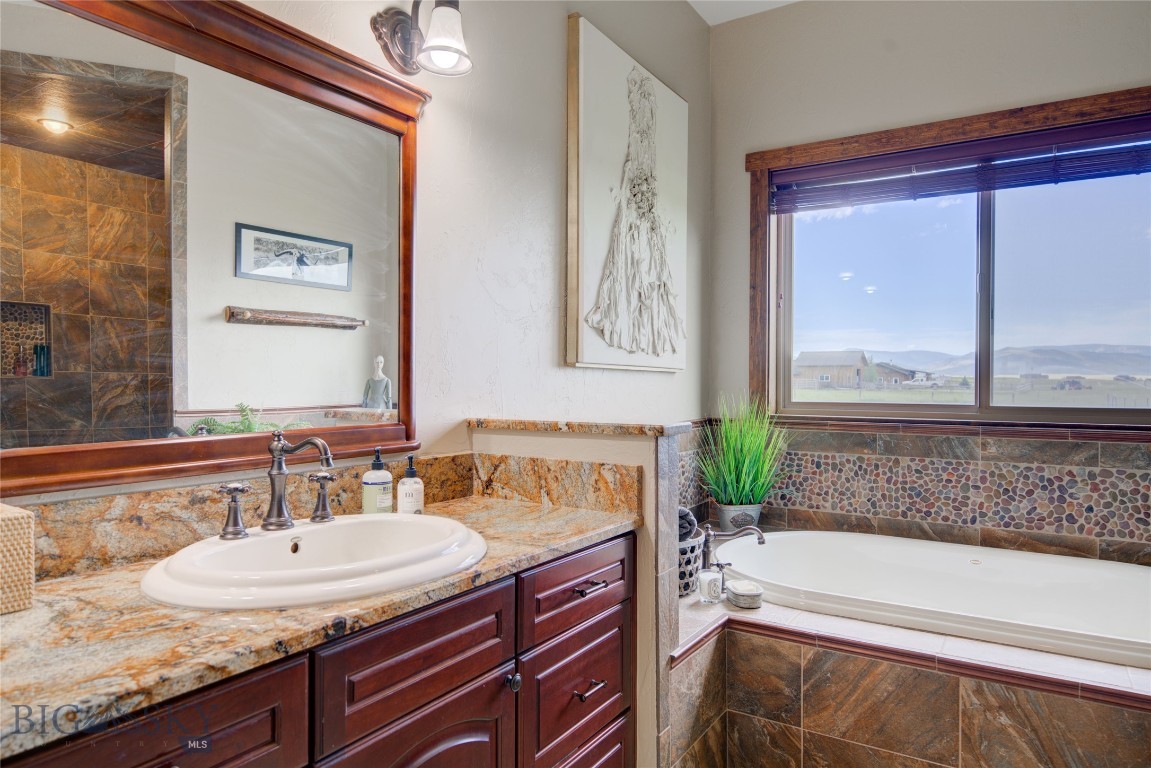 27 Badger Road Property Photo 26