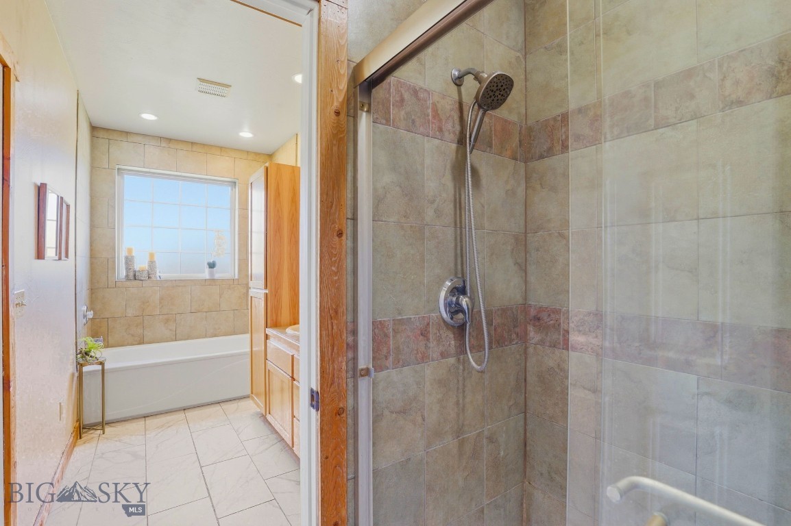 734 Landmark Drive Property Photo 23