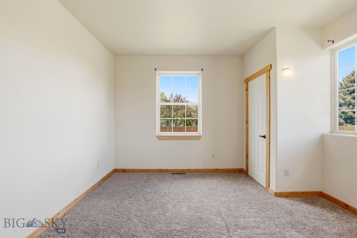 734 Landmark Drive Property Photo 29