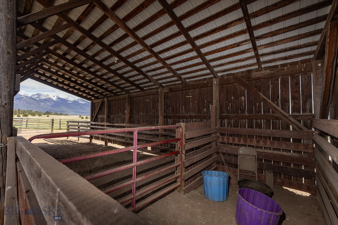35453 Ford Property Photo 32