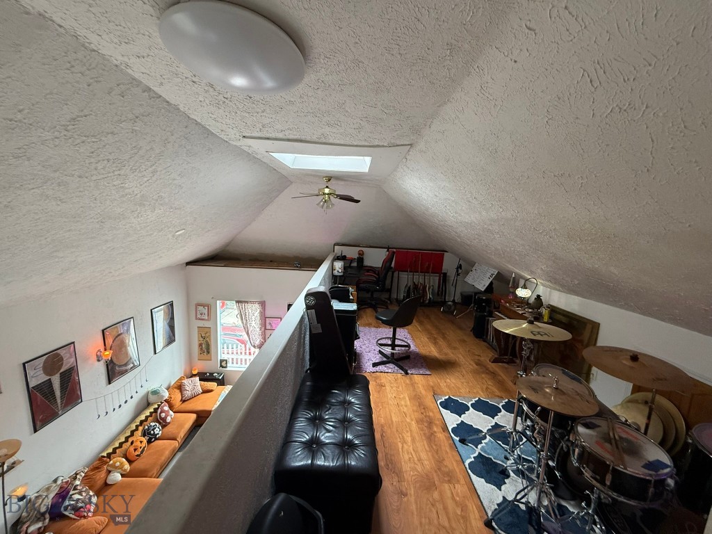 605 Caledonia Property Photo 14