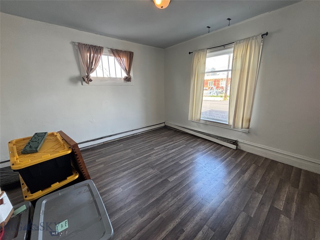 126 1st Street Property Photo 6