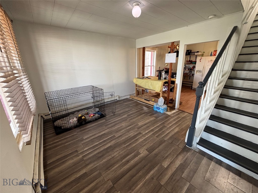 126 1st Street Property Photo 8