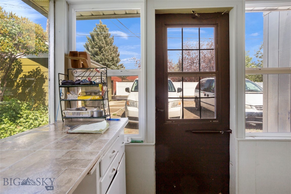 1644 Harrison Property Photo 33