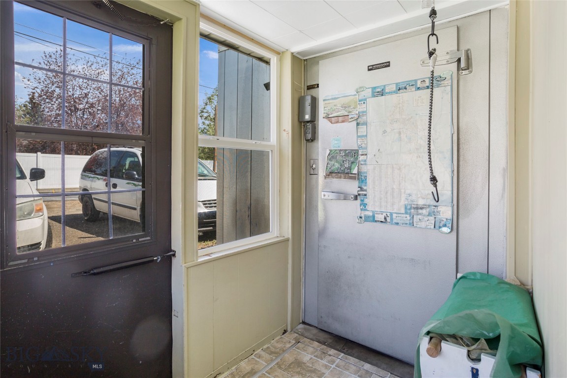 1644 Harrison Property Photo 34