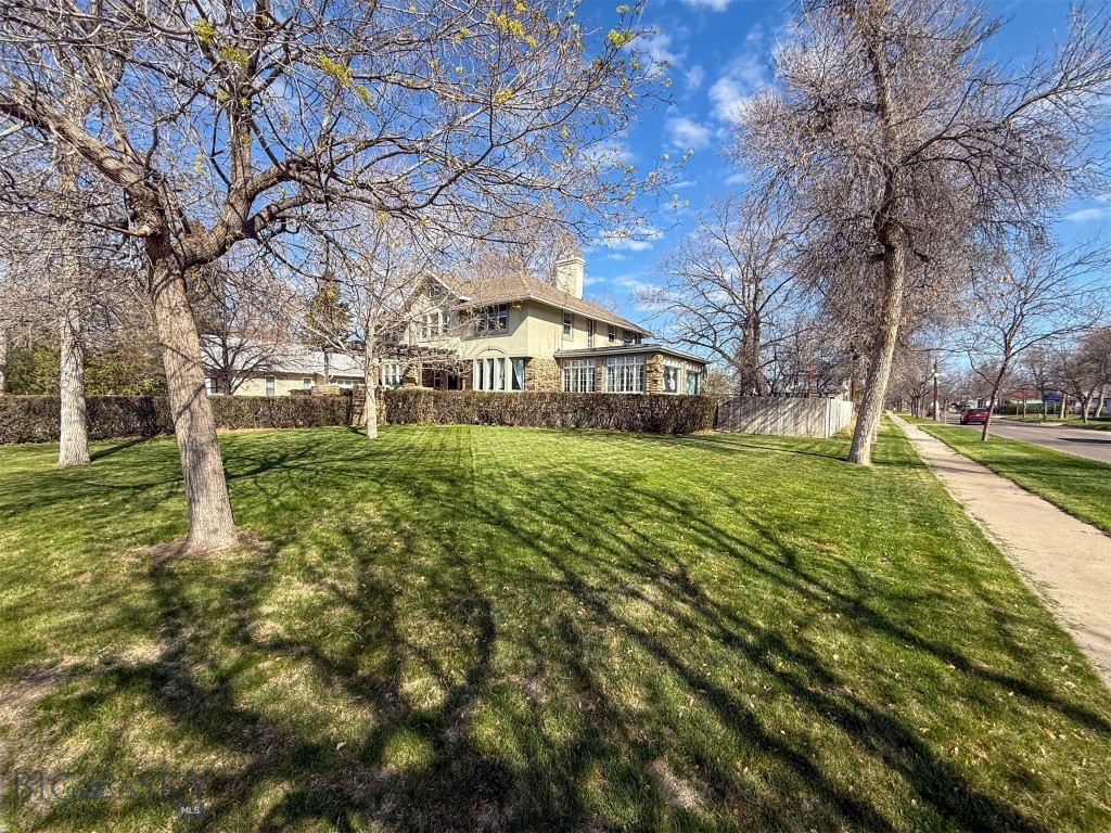 1423 4th Avenue N Property Photo 45