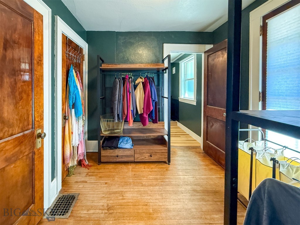 1423 4th Avenue N Property Photo 74