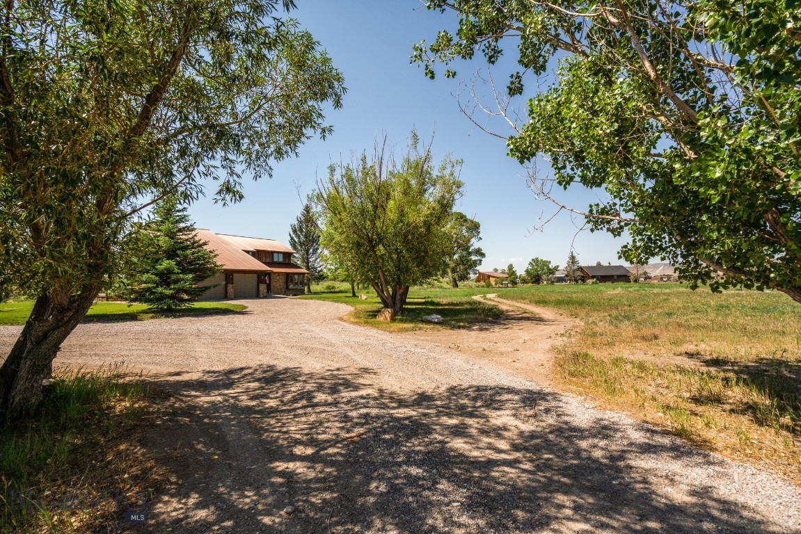 1872 Webster Lane Property Photo 20