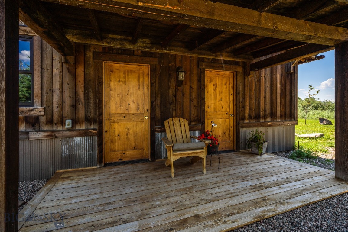 1872 Webster Lane Property Photo 35