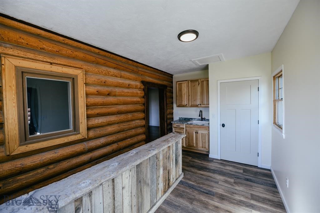 3957 Blacktail Road Property Photo 17