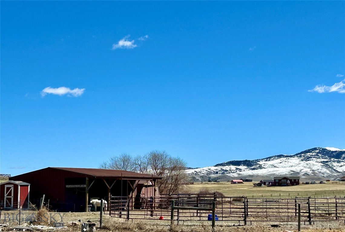 3957 Blacktail Road Property Photo 37