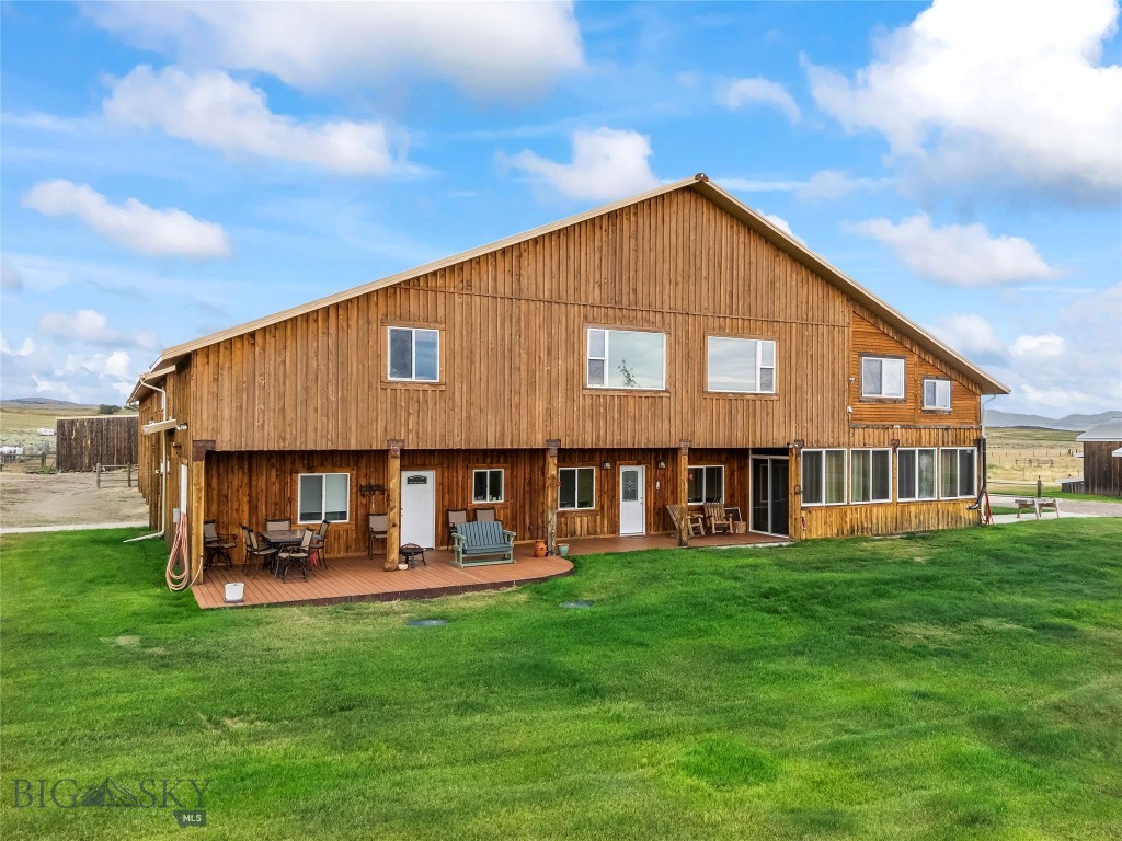 28 Great Escape Property Photo 4