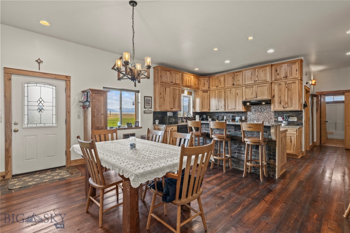 28 Great Escape Property Photo 11