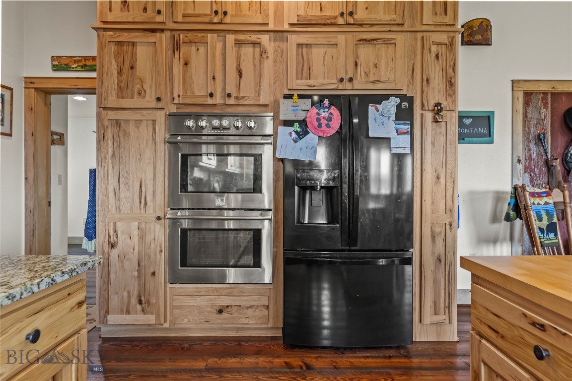 28 Great Escape Property Photo 14