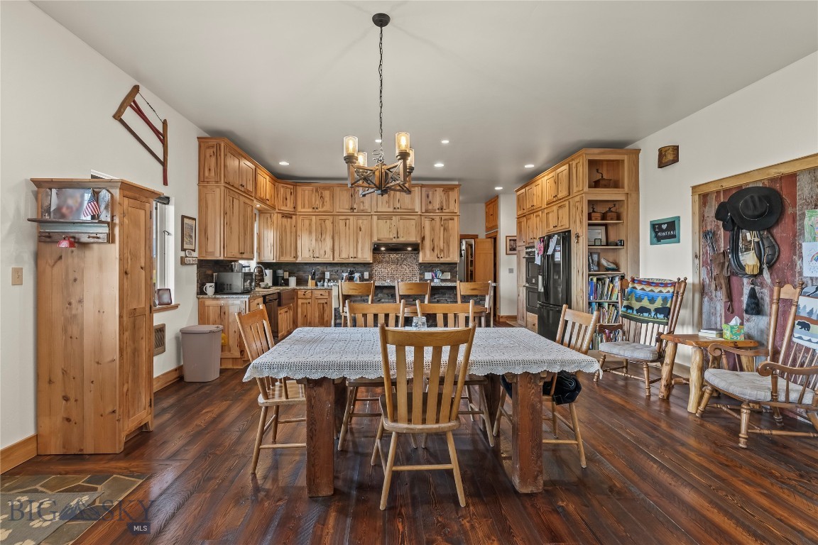 28 Great Escape Property Photo 15