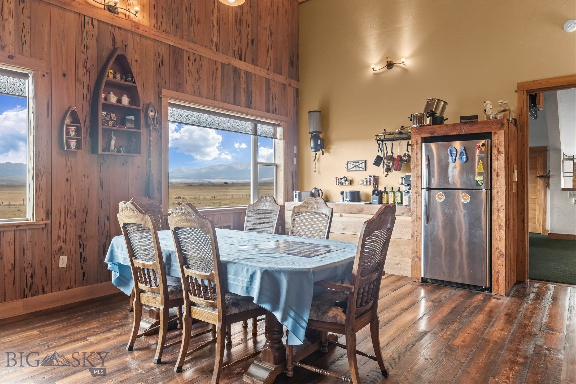 28 Great Escape Property Photo 26