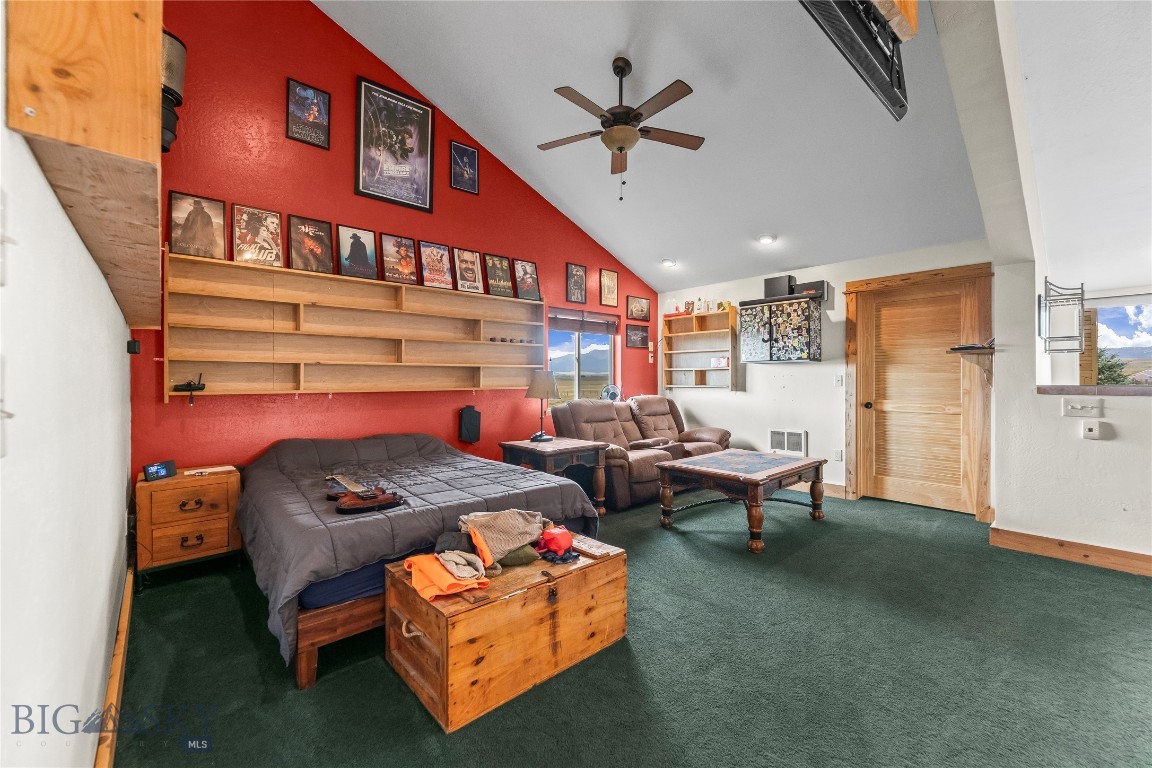 28 Great Escape Property Photo 33