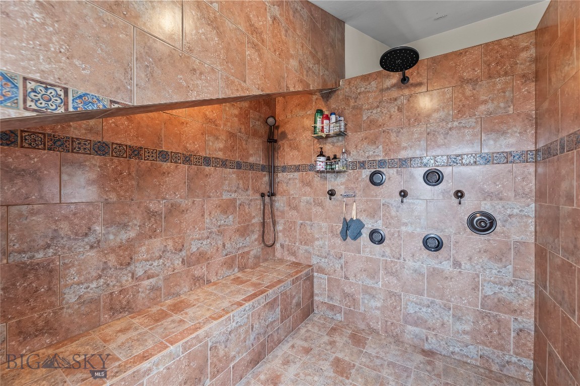 28 Great Escape Property Photo 35