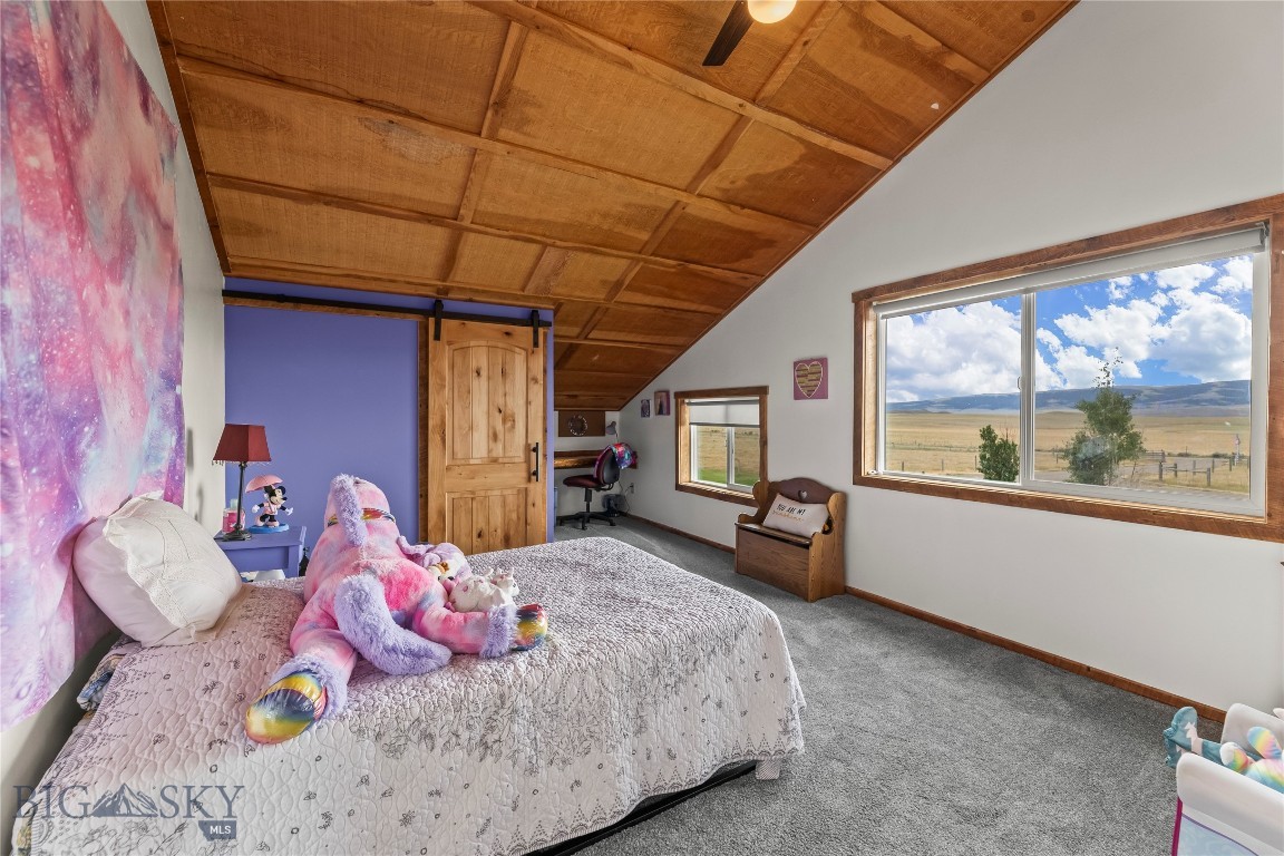 28 Great Escape Property Photo 38