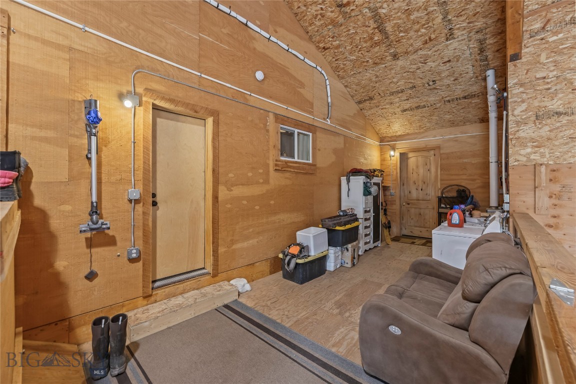 28 Great Escape Property Photo 41