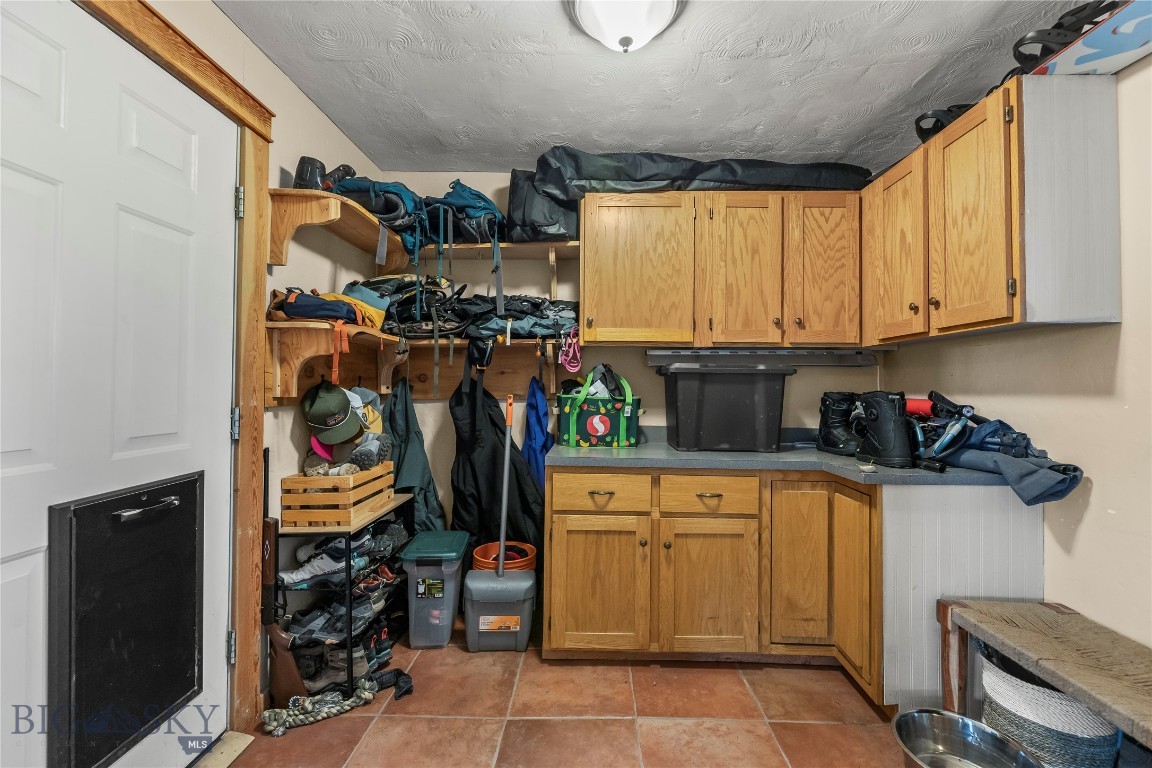 28 Great Escape Property Photo 46
