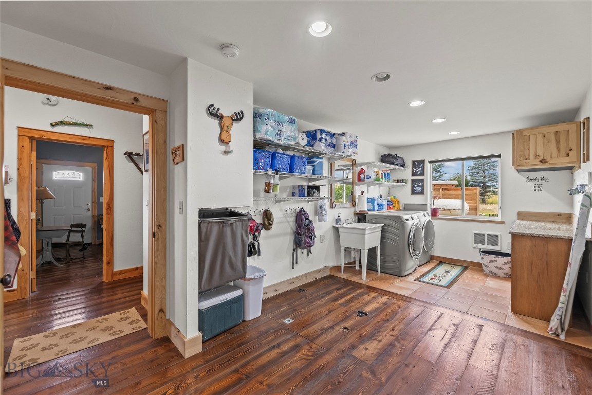28 Great Escape Property Photo 60
