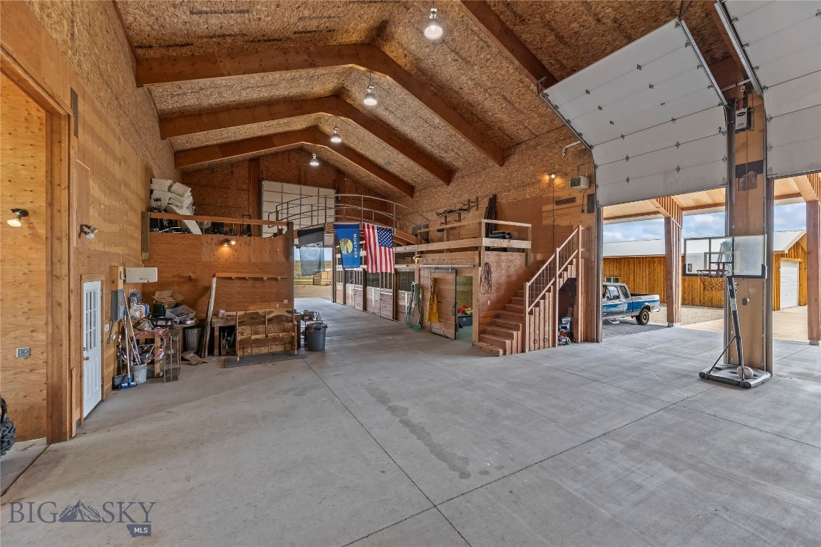 28 Great Escape Property Photo 76