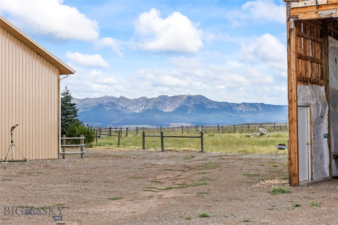 28 Great Escape Property Photo 96