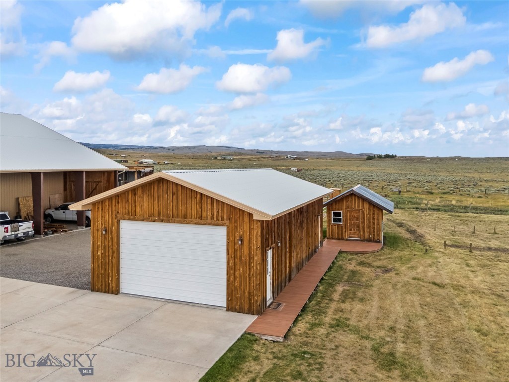 28 Great Escape Property Photo 97