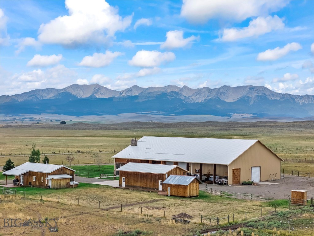 28 Great Escape Property Photo 99