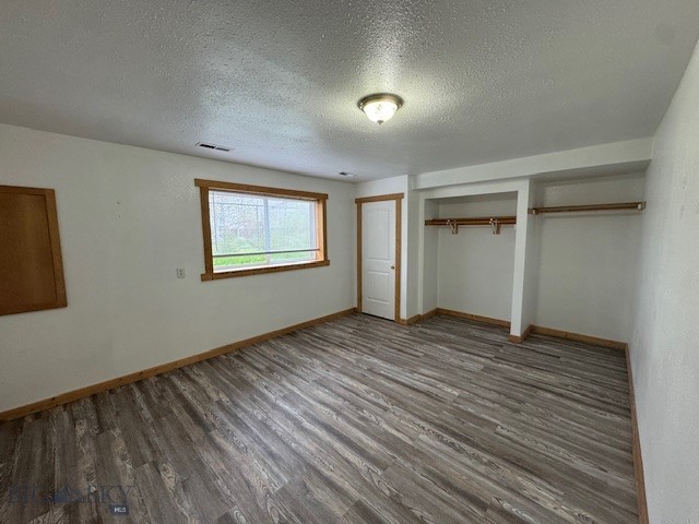 302 10th Property Photo 9