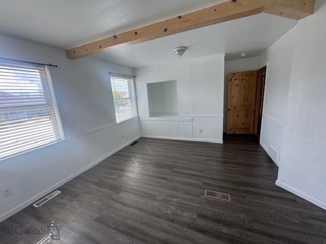 302 10th Property Photo 17