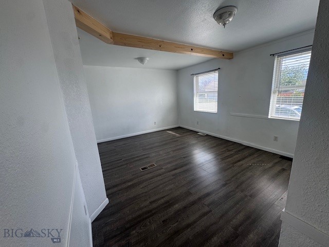 302 10th Property Photo 25