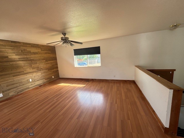 302 10th Property Photo 26