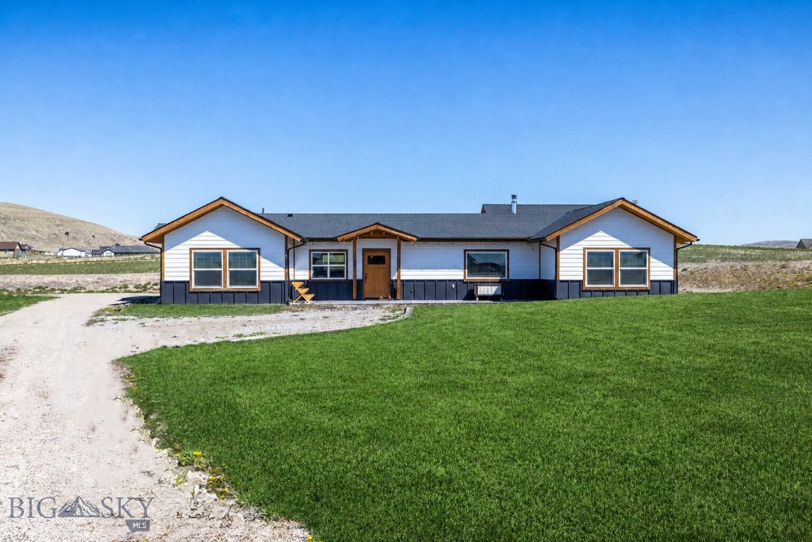 122 Rolling Prairie Property Photo 1