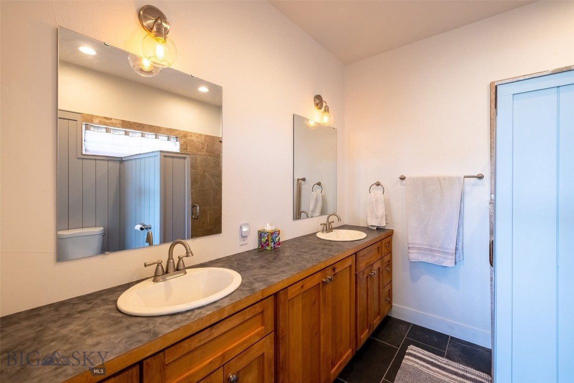 122 Rolling Prairie Property Photo 18