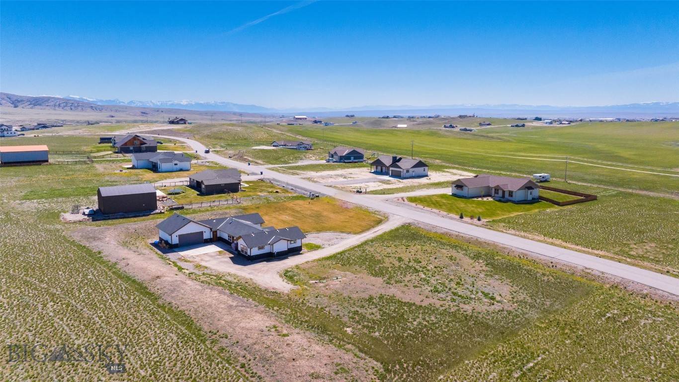 122 Rolling Prairie Property Photo 30