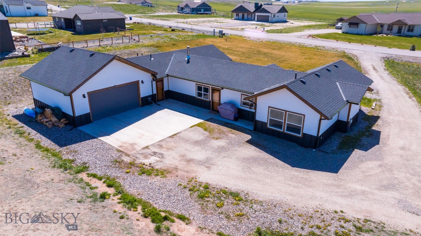122 Rolling Prairie Property Photo 35