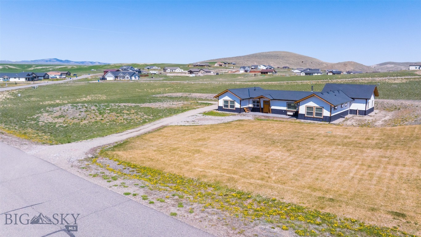 122 Rolling Prairie Property Photo 43